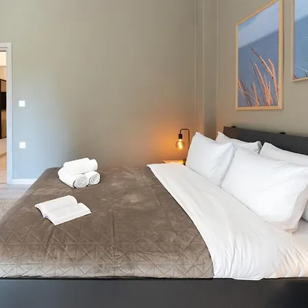 Urban Comfort - Spacious 3br Апартамент Солун